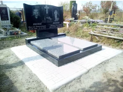 Виготовлення пам’ятників “Чесні пам’ятники” Чернівці — Виготовлення пам'ятників у Чернівцях, фото 4